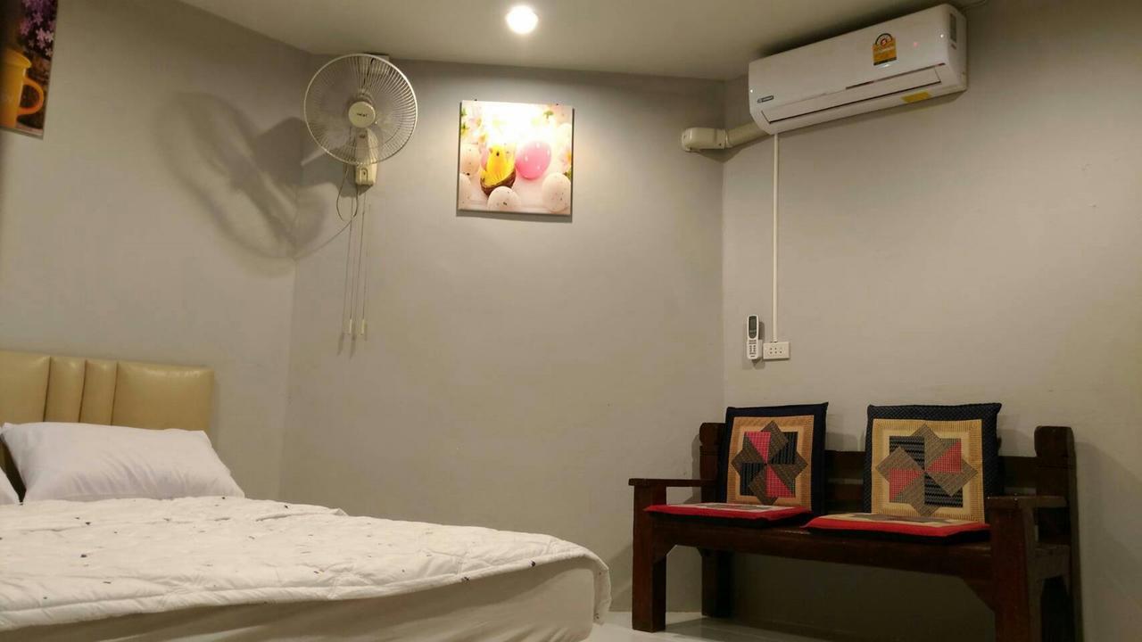 Pk Hostel 프라 나콘 시 아유타야 외부 사진